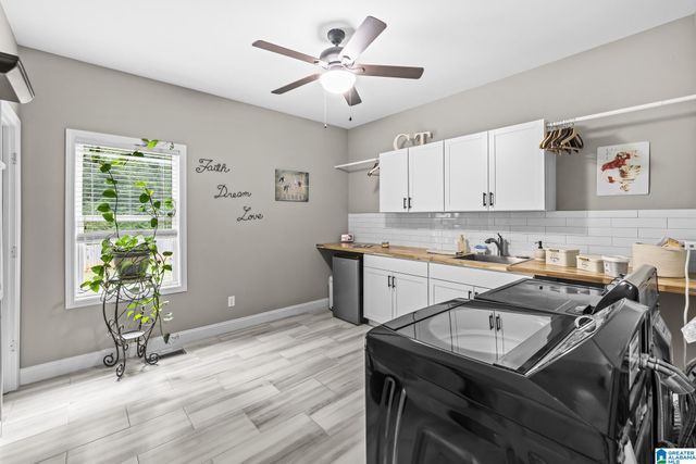 165 ESSEX DRIVE, Sterrett, AL 35147