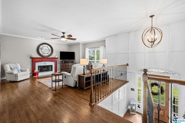 165 ESSEX DRIVE, Sterrett, AL 35147