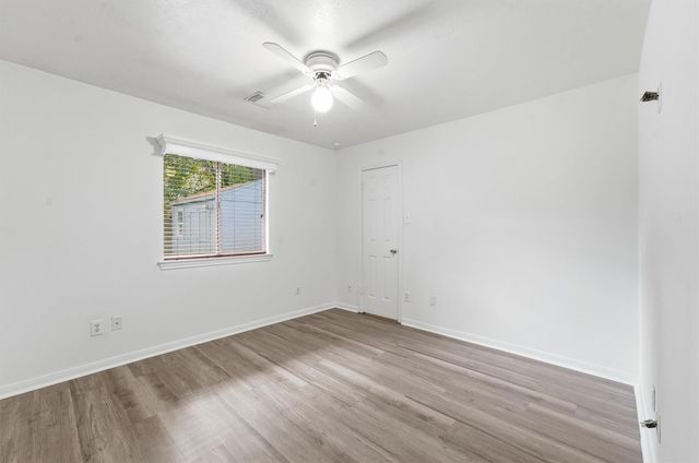 17706 Typhoon Way, Crosby, TX 77532