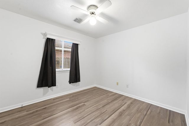 17706 Typhoon Way, Crosby, TX 77532