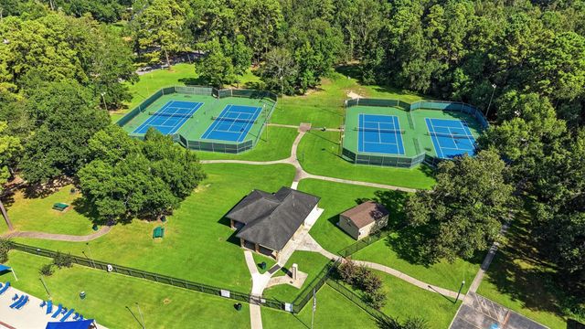17706 Typhoon Way, Crosby, TX 77532