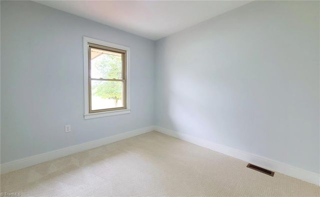 4515 Rocklane Drive, Walkertown, NC 27051