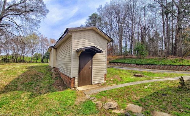 4515 Rocklane Drive, Walkertown, NC 27051