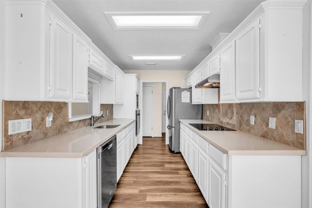 7 Lazy Springs, Trinity, TX 75862