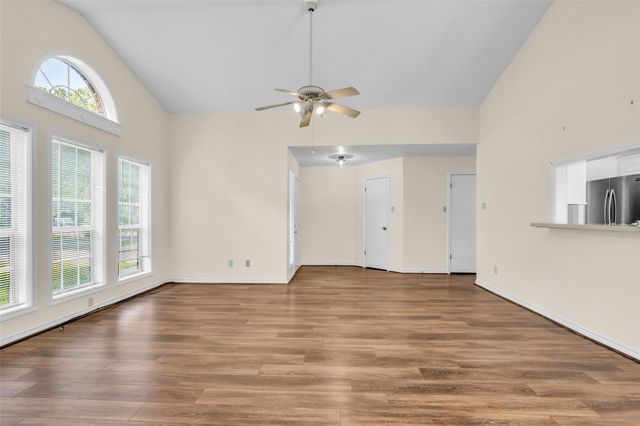 7 Lazy Springs, Trinity, TX 75862
