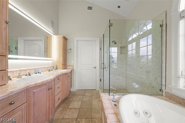16785 Captiva DR, Captiva, FL 33924