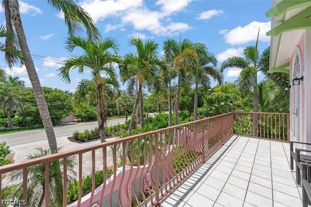 16785 Captiva DR, Captiva, FL 33924