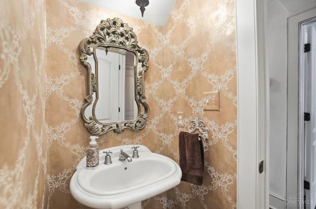 1574 Vicki Lane, Clearcreek Twp., OH 45036