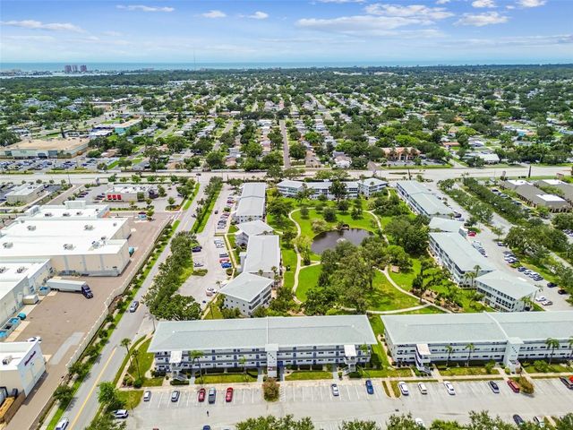 8080 112TH STREET 301, Seminole, FL 33772