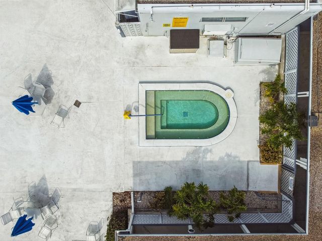 8080 112TH STREET 301, Seminole, FL 33772