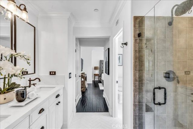 130 White Flower, Irvine, CA 92603