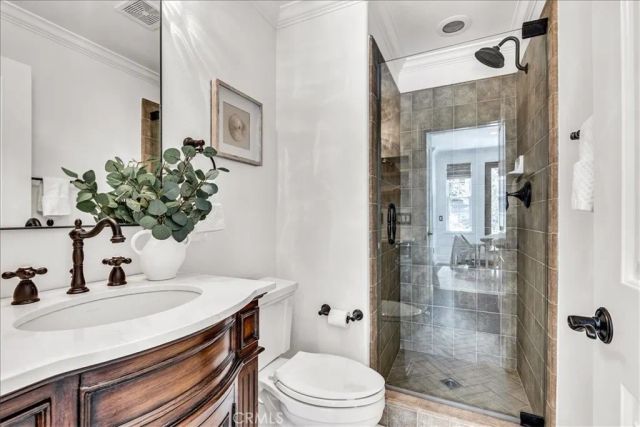 130 White Flower, Irvine, CA 92603