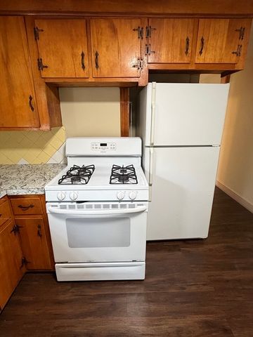 12 Curtis St 1, Methuen, MA 01844