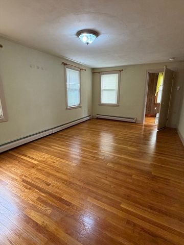 12 Curtis St 1, Methuen, MA 01844
