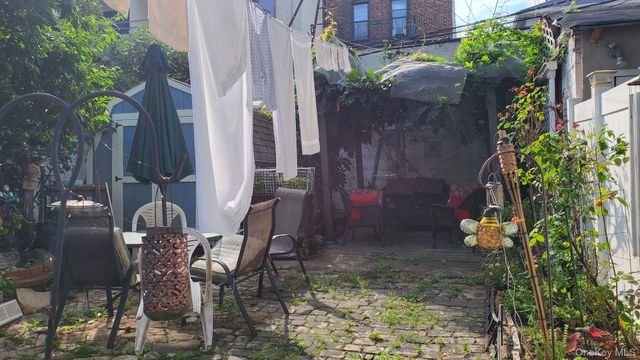 3430 34th Street, Astoria, NY 11106