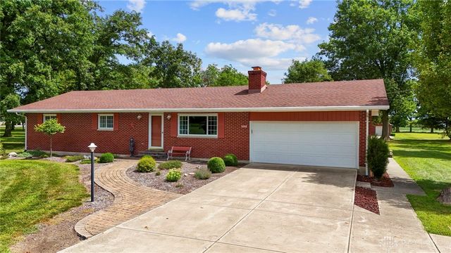 5248 Heckathorn Road, Brookville, OH 45309