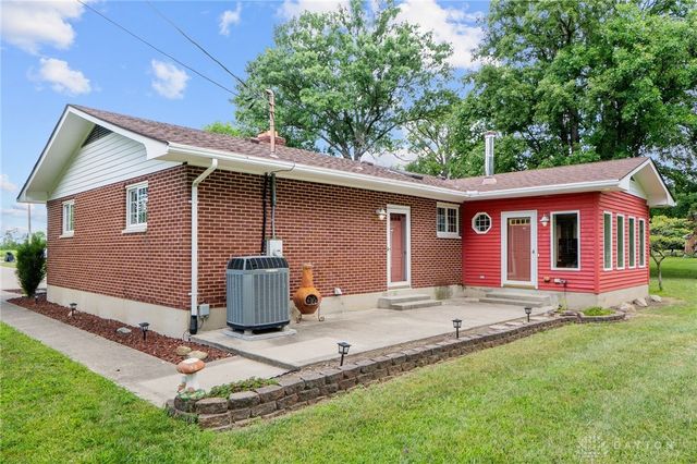 5248 Heckathorn Road, Brookville, OH 45309