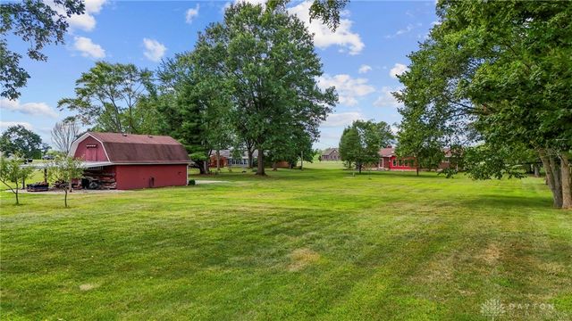 5248 Heckathorn Road, Brookville, OH 45309