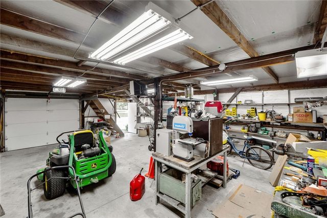 5248 Heckathorn Road, Brookville, OH 45309