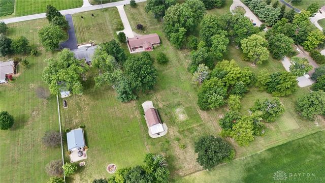 5248 Heckathorn Road, Brookville, OH 45309