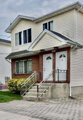 6211 Burchell Road 2, Arverne, NY 11692