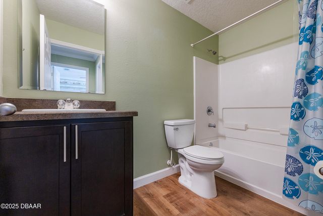 309 Grande Lake Drive, Daytona Beach, FL 32124