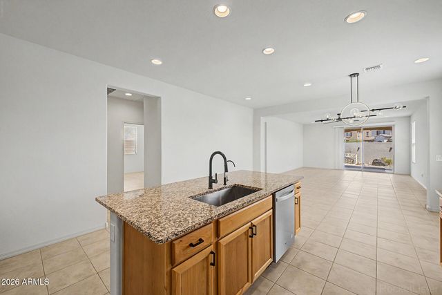 8954 W SAN JUAN Avenue, Glendale, AZ 85305