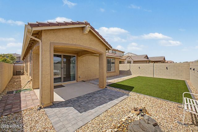 8954 W SAN JUAN Avenue, Glendale, AZ 85305