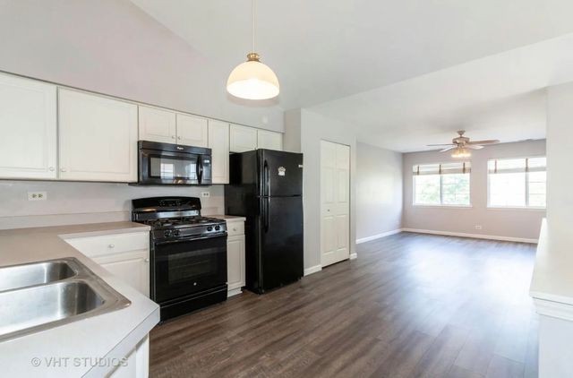 1069 Ripple Ridge Drive, Darien, IL 60561