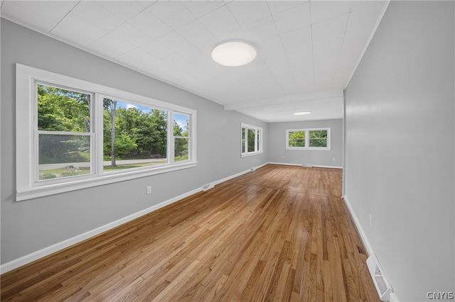 7779 US Route 20, Fabius, NY 13084