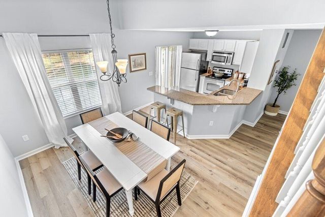 7415 Cayman Lane, Worthington, OH 43085