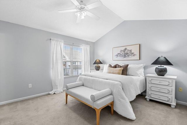 7415 Cayman Lane, Worthington, OH 43085