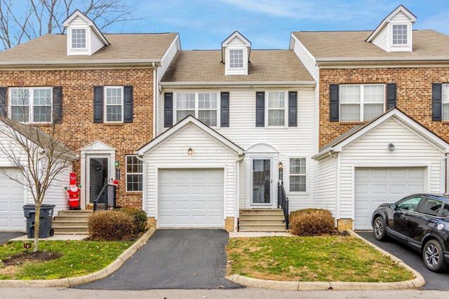 7415 Cayman Lane, Worthington, OH 43085