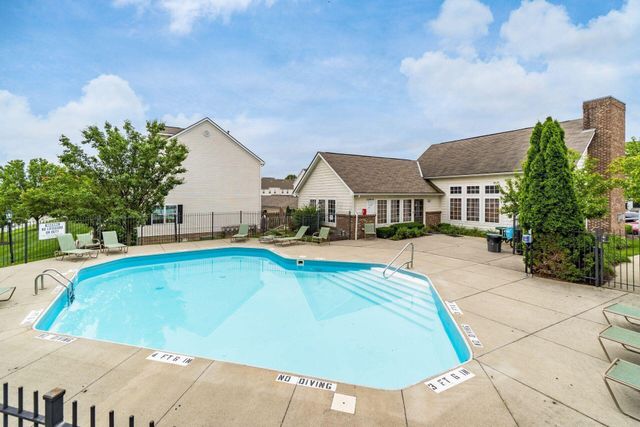 7415 Cayman Lane, Worthington, OH 43085