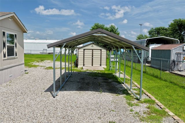 114165 S 4201 Road, Checotah, OK 74426