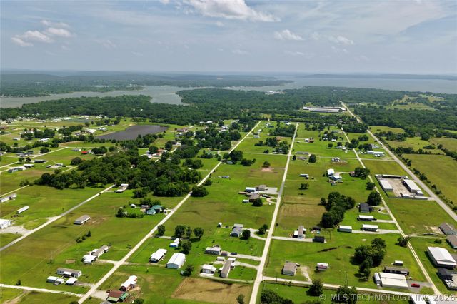 114165 S 4201 Road, Checotah, OK 74426