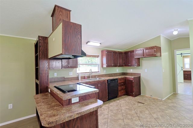 114165 S 4201 Road, Checotah, OK 74426