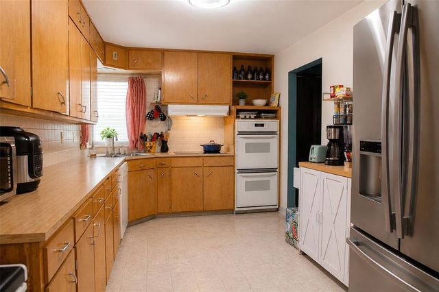 2509 Blakeley Avenue, Eau Claire, WI 54701