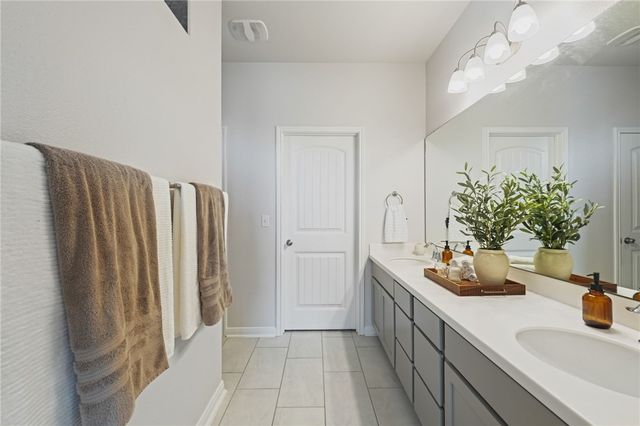 1002 Ocean Breeze, Portland, TX 78374