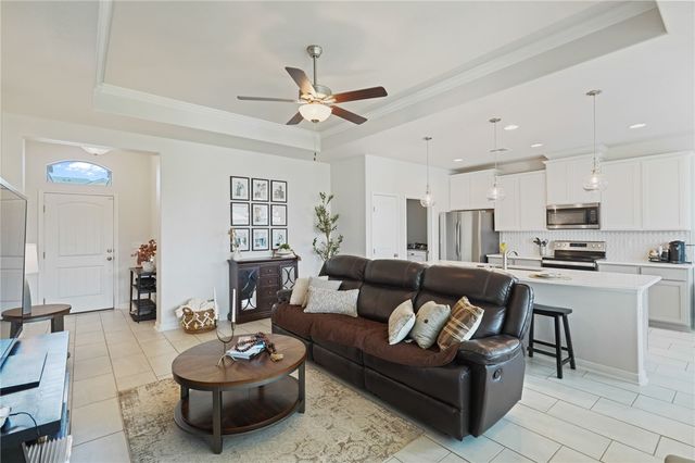 1002 Ocean Breeze, Portland, TX 78374