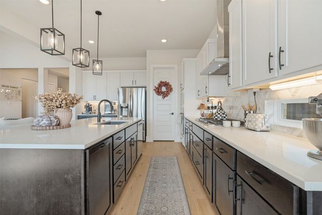 412 Fire Blade Drive, Aledo, TX 76008