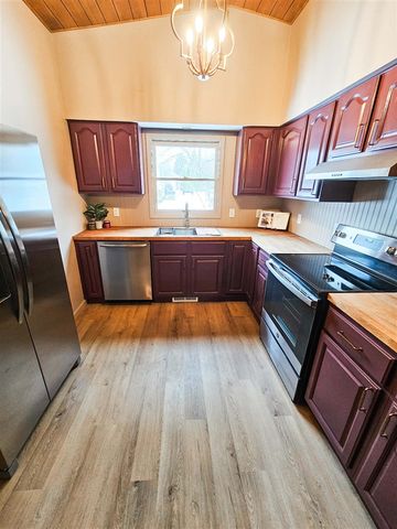 909 Barton Street, Otsego, MI 49078