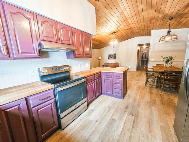 909 Barton Street, Otsego, MI 49078