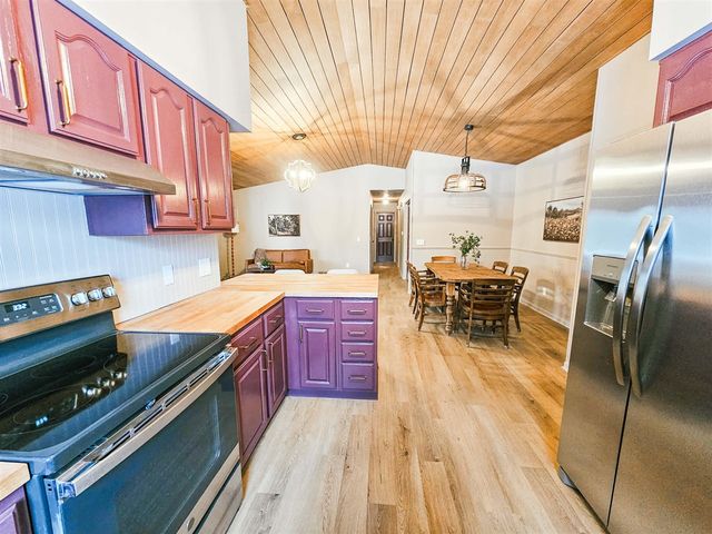 909 Barton Street, Otsego, MI 49078