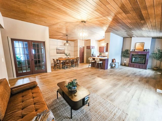 909 Barton Street, Otsego, MI 49078