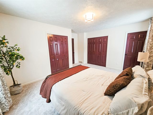 909 Barton Street, Otsego, MI 49078