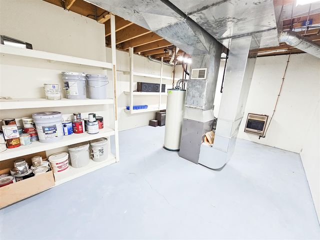 909 Barton Street, Otsego, MI 49078