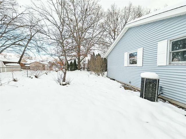 909 Barton Street, Otsego, MI 49078