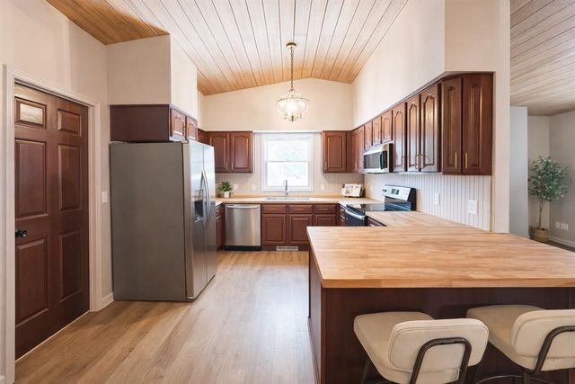 909 Barton Street, Otsego, MI 49078