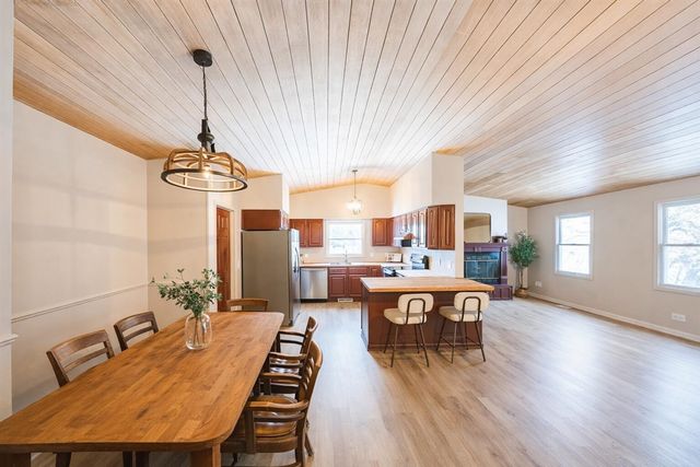 909 Barton Street, Otsego, MI 49078